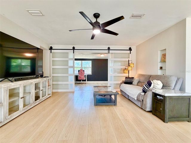 3300 58TH STREET N, St Petersburg, FL 33710