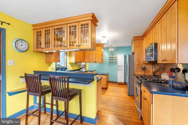 99 RUNNYMEDE AVE, Jenkintown, PA 19046