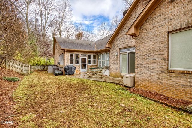 5227 Beverly Oaks Drive, Knoxville, TN 37918