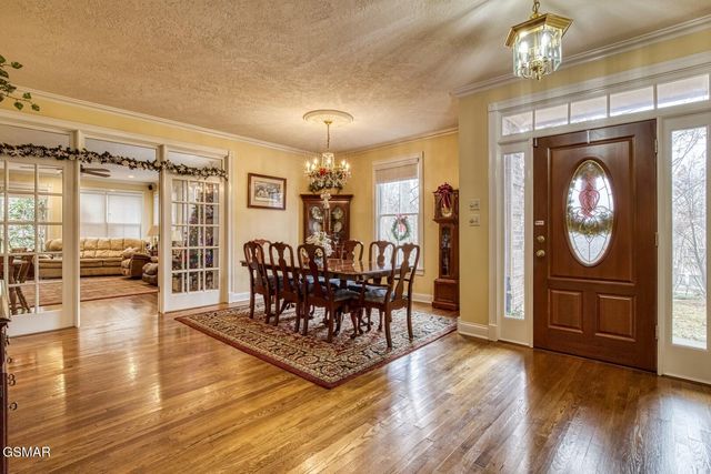 5227 Beverly Oaks Drive, Knoxville, TN 37918