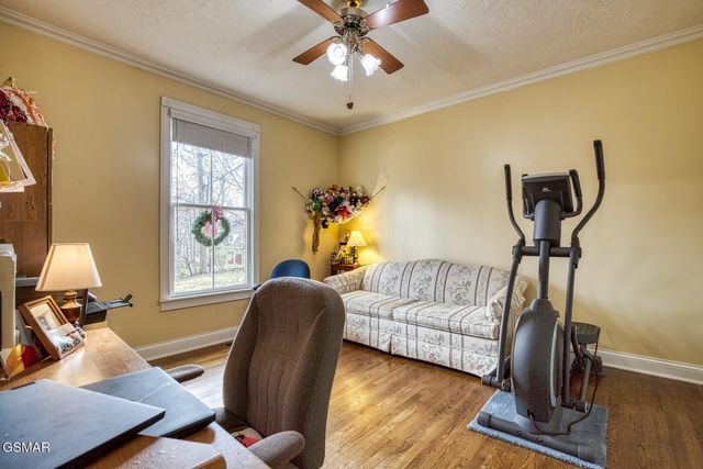 5227 Beverly Oaks Drive, Knoxville, TN 37918