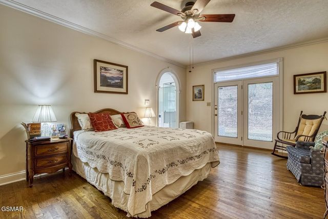 5227 Beverly Oaks Drive, Knoxville, TN 37918