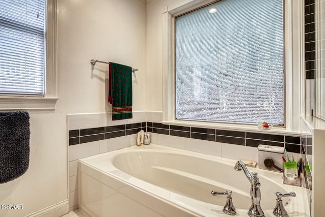 5227 Beverly Oaks Drive, Knoxville, TN 37918