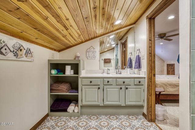 5227 Beverly Oaks Drive, Knoxville, TN 37918