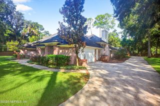 1704 PLANTATION OAKS Drive, Jacksonville, FL 32223