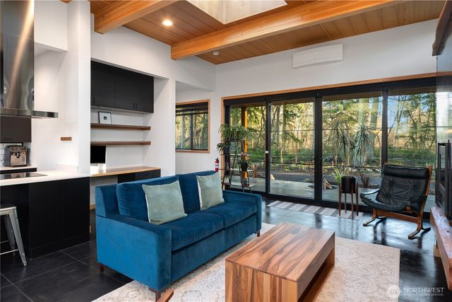 2475 15th Street, Port Townsend, WA 98368