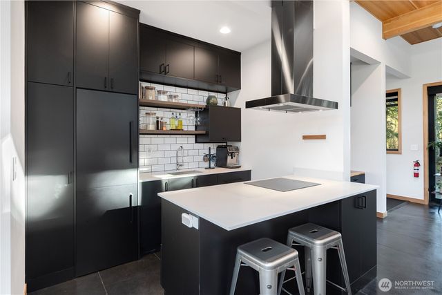 2475 15th Street, Port Townsend, WA 98368