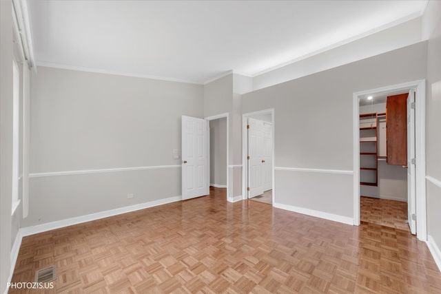 74 Bedford Road, Mundelein, IL 60060
