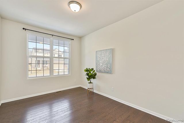 2839 Dillon Drive, Ann Arbor, MI 48105