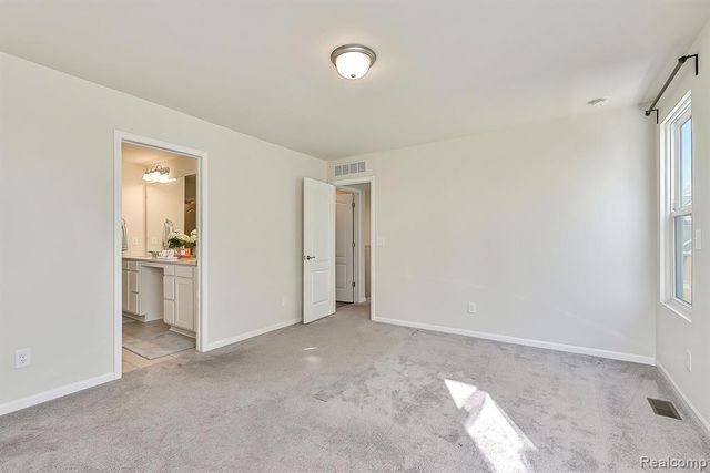 2839 Dillon Drive, Ann Arbor, MI 48105