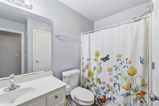11248 S 274th East Avenue, Coweta, OK 74429