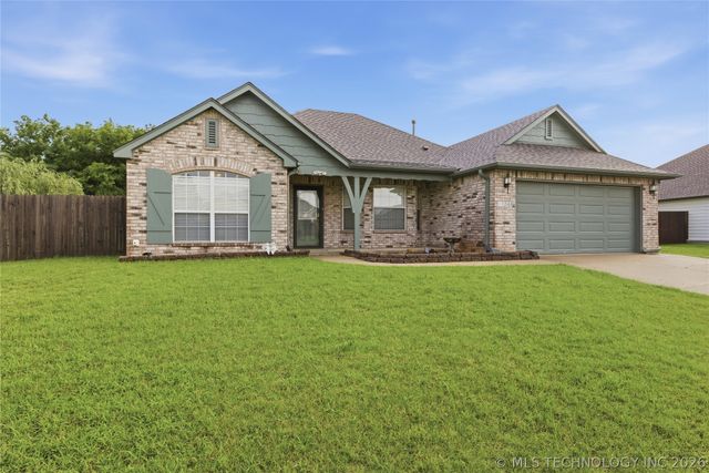 11248 S 274th East Avenue, Coweta, OK 74429