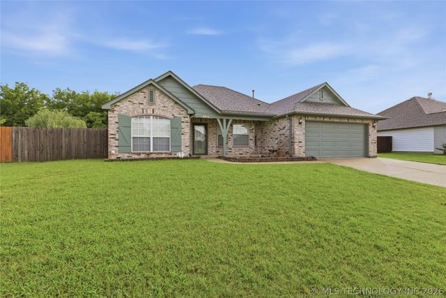 11248 S 274th East Avenue, Coweta, OK 74429