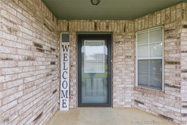 11248 S 274th East Avenue, Coweta, OK 74429