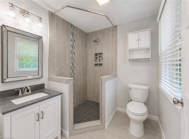 2115 Ledford Road, Greensboro, NC 27406
