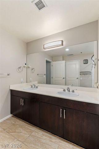 8255 Las Vegas Boulevard 321, Las Vegas, NV 89123