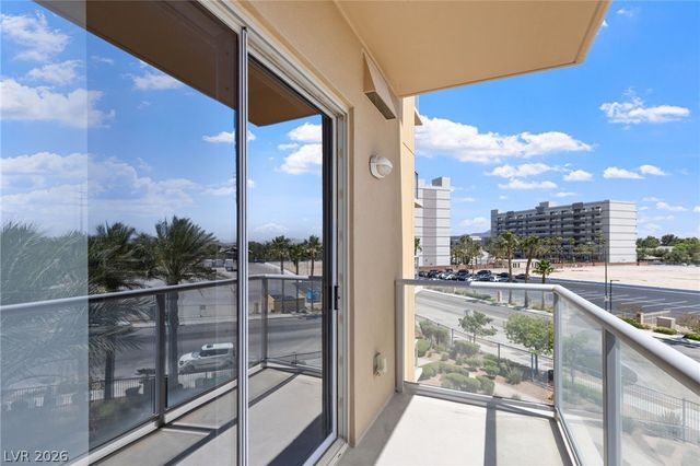 8255 Las Vegas Boulevard 321, Las Vegas, NV 89123