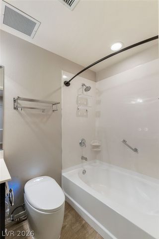 8255 Las Vegas Boulevard 321, Las Vegas, NV 89123