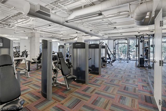8255 Las Vegas Boulevard 321, Las Vegas, NV 89123