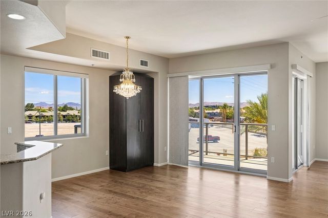 8255 Las Vegas Boulevard 321, Las Vegas, NV 89123