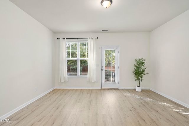 3002 Berkeley Springs Place, Raleigh, NC 27616