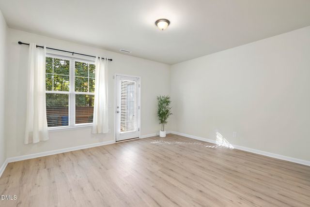 3002 Berkeley Springs Place, Raleigh, NC 27616