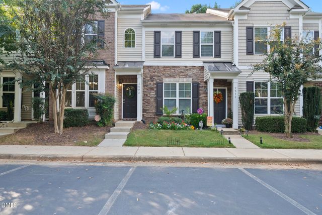 3002 Berkeley Springs Place, Raleigh, NC 27616