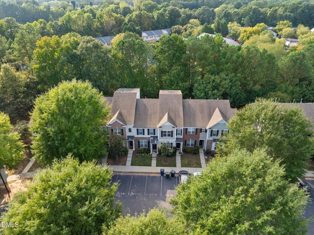 3002 Berkeley Springs Place, Raleigh, NC 27616