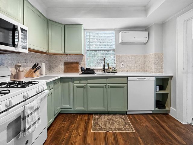 626 37TH AVENUE S, St Petersburg, FL 33705