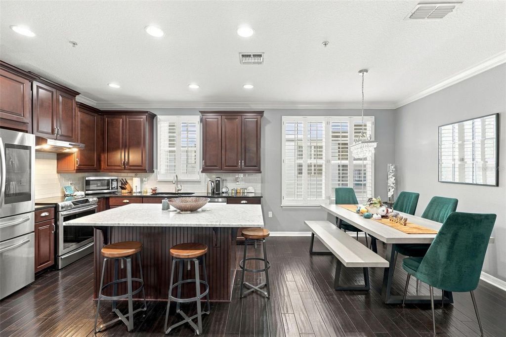 Image 13 of property listing at 2040 PROSPECT AVENUE, Orlando, FL 32814