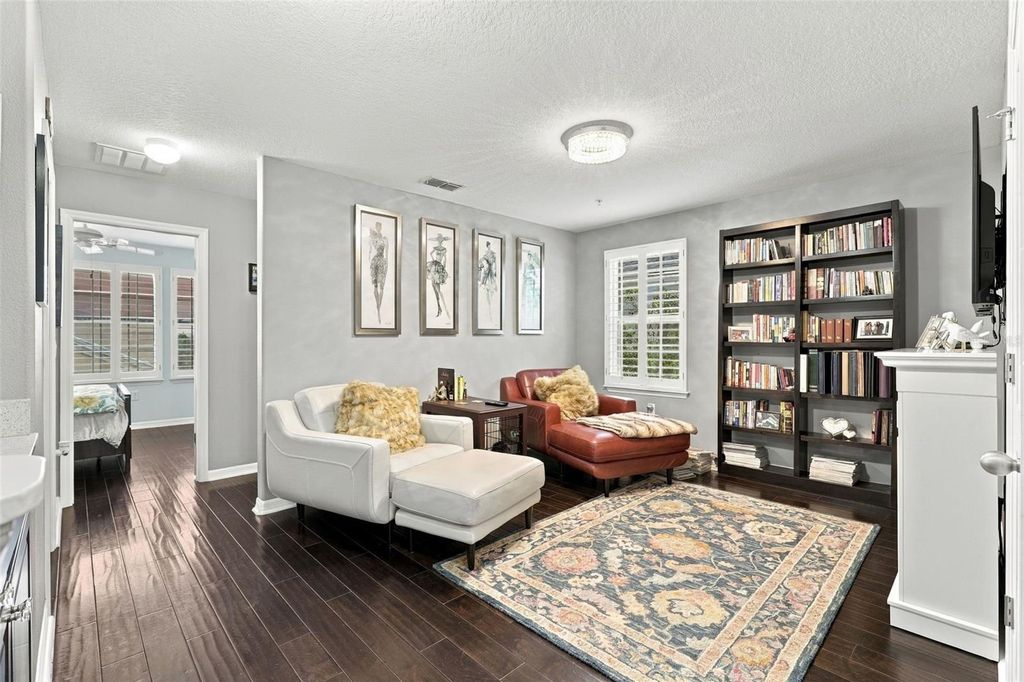 Image 28 of property listing at 2040 PROSPECT AVENUE, Orlando, FL 32814
