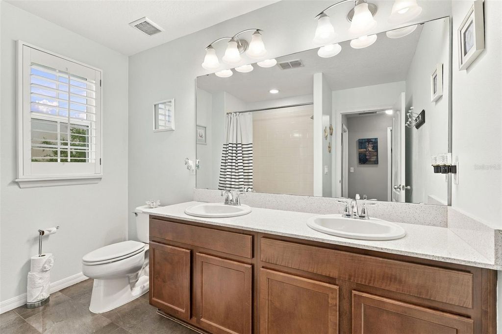 Image 33 of property listing at 2040 PROSPECT AVENUE, Orlando, FL 32814