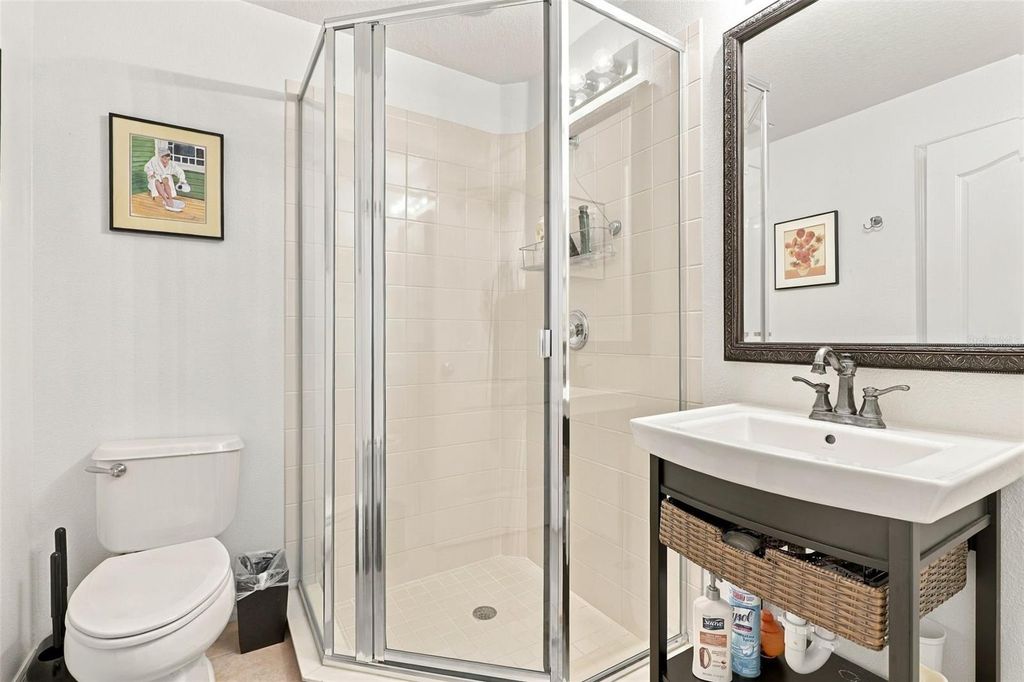 Image 35 of property listing at 2040 PROSPECT AVENUE, Orlando, FL 32814