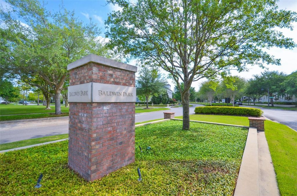 Image 37 of property listing at 2040 PROSPECT AVENUE, Orlando, FL 32814