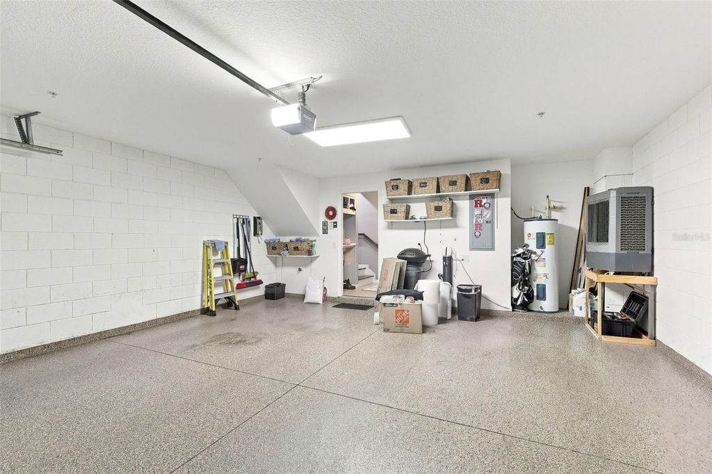 Image 46 of property listing at 2040 PROSPECT AVENUE, Orlando, FL 32814