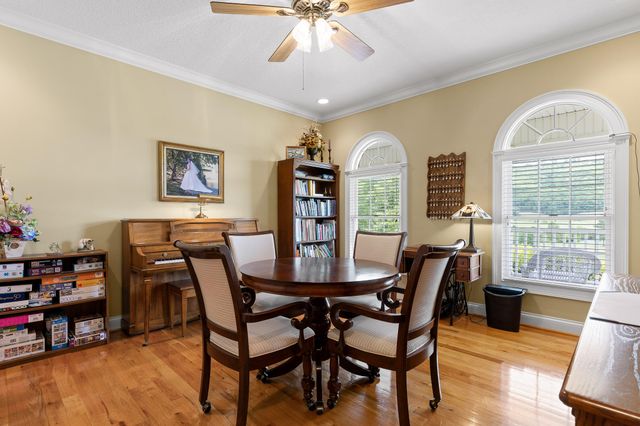 535 Castle Drive, Trenton, GA 30752