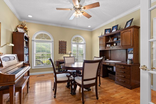 535 Castle Drive, Trenton, GA 30752