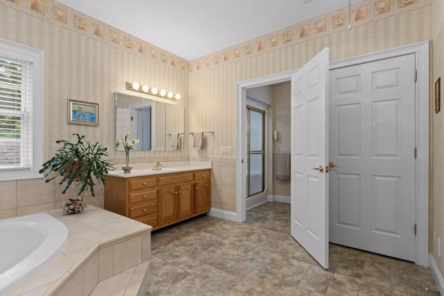 535 Castle Drive, Trenton, GA 30752