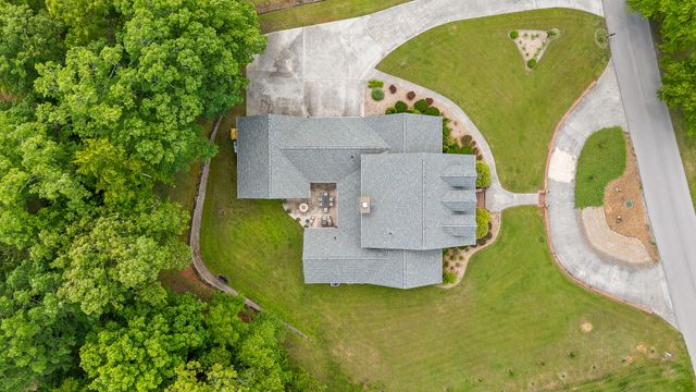 535 Castle Drive, Trenton, GA 30752