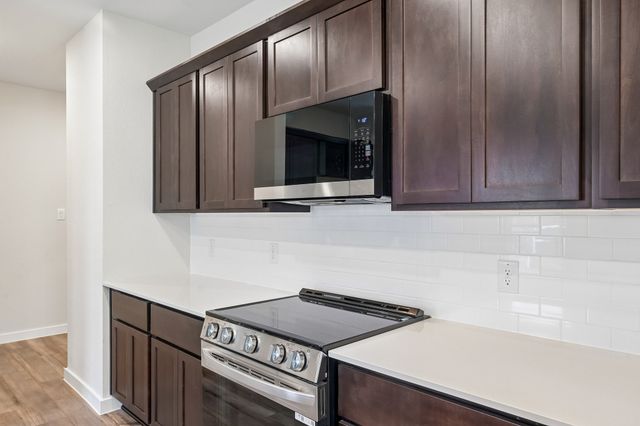 450 Suffolk Drive, Ferris, TX 75125