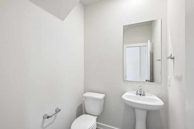 450 Suffolk Drive, Ferris, TX 75125