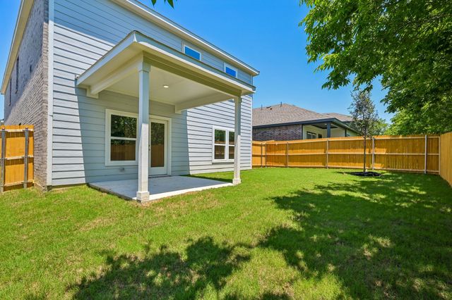 450 Suffolk Drive, Ferris, TX 75125