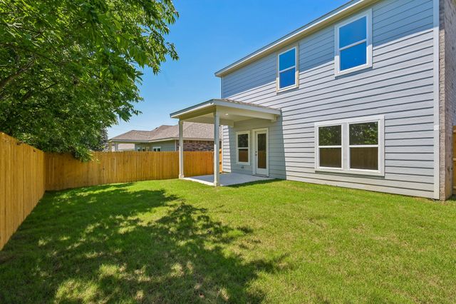 450 Suffolk Drive, Ferris, TX 75125