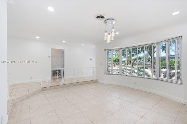 5160 SW 8th Street, Margate, FL 33068