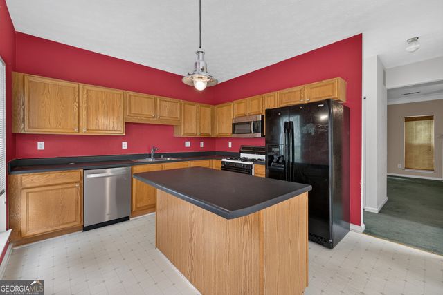 2426 Valley Cove Drive, Duluth, GA 30097