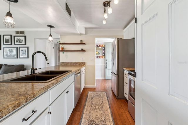 210 LA CASA 210, Lake Wales, FL 33898