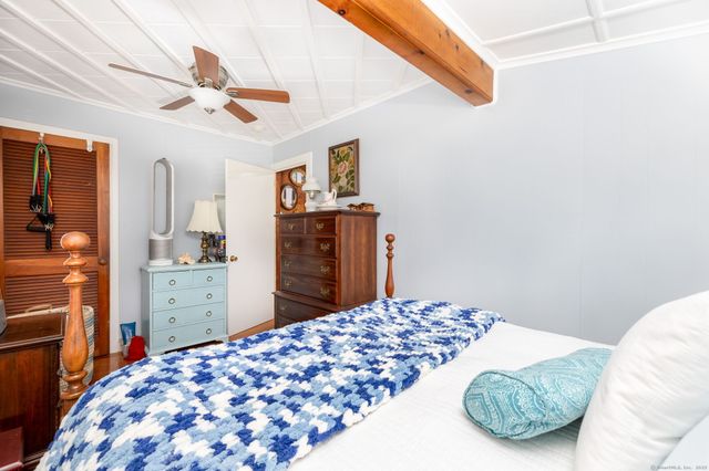 12 Littlefield Drive, Old Lyme, CT 06371