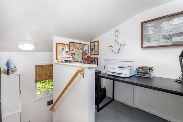 12 Littlefield Drive, Old Lyme, CT 06371