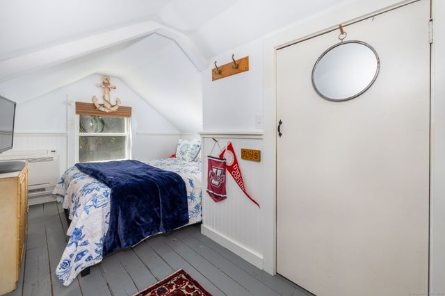 12 Littlefield Drive, Old Lyme, CT 06371