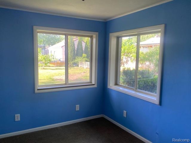 1131 Kettering Street, Burton, MI 48509